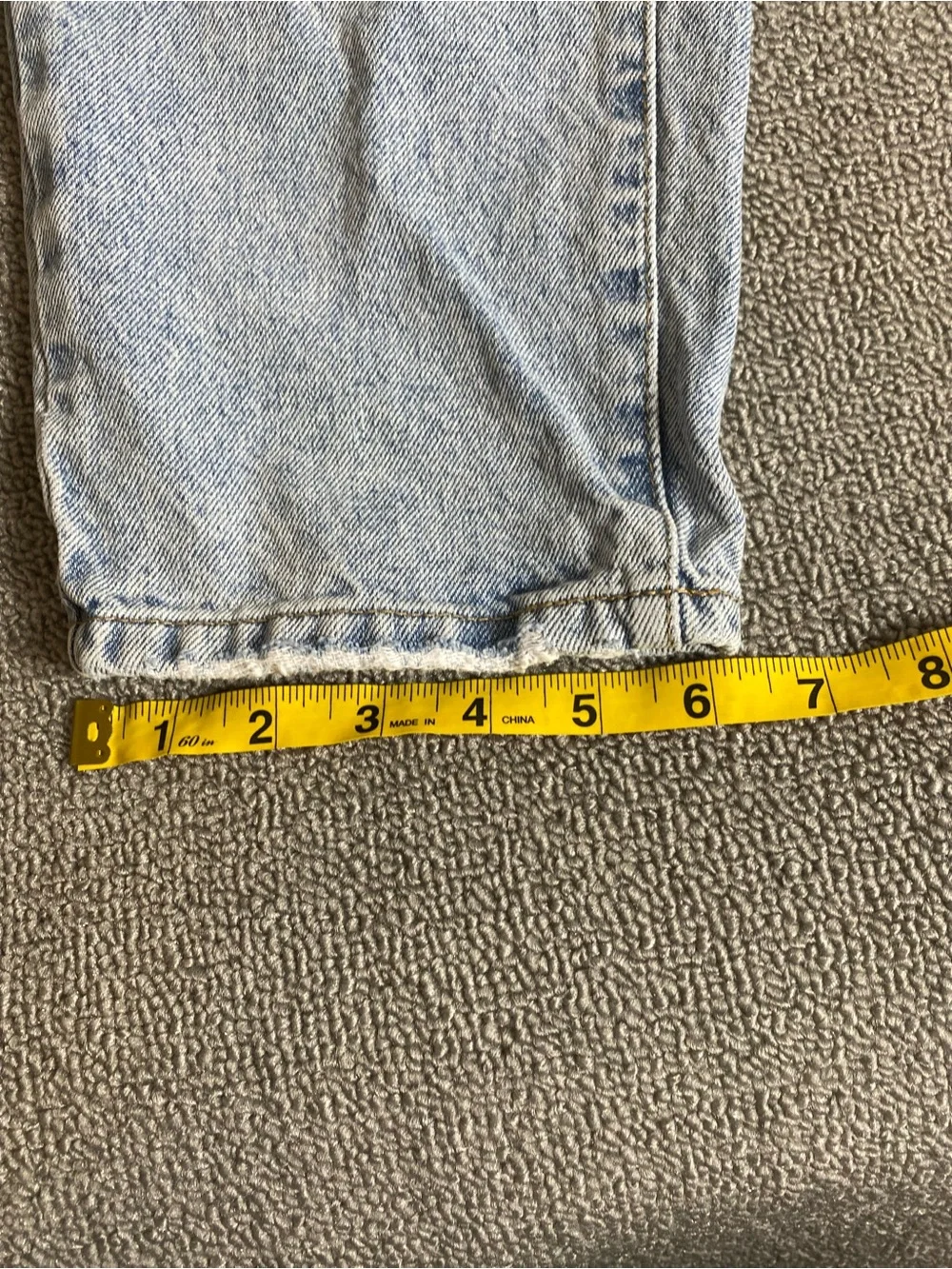 Cotton On Women’s Sz 8 Light Wash Distressed High Waisted Mom Jeans- 100% Cotton